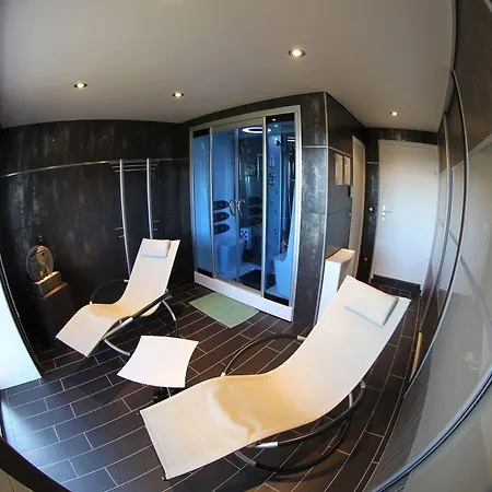 La Petite Cour Verte فندق مبيت وإفطار 3*