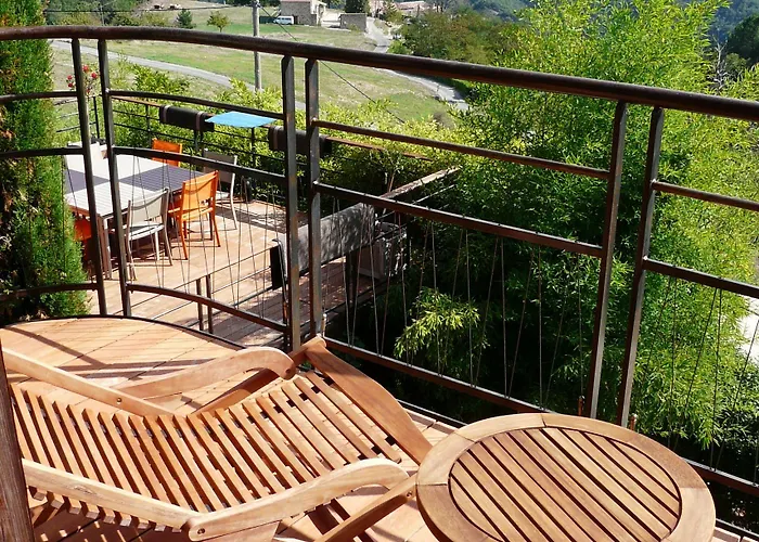 La Petite Cour Verte 3* Beaumont (Ardeche)