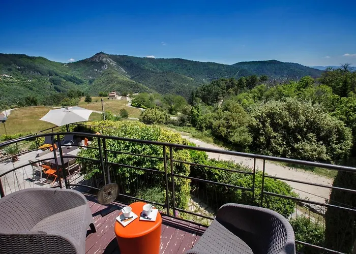 La Petite Cour Verte 3* Beaumont (Ardeche)